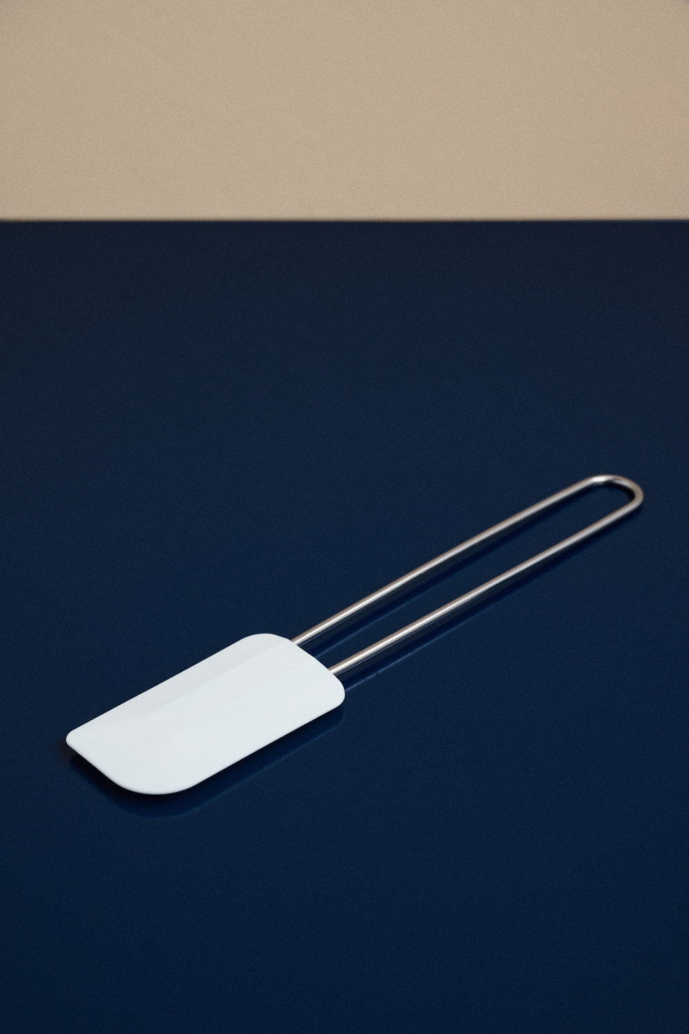 Teigschaber aus Edelstahl und Silikon