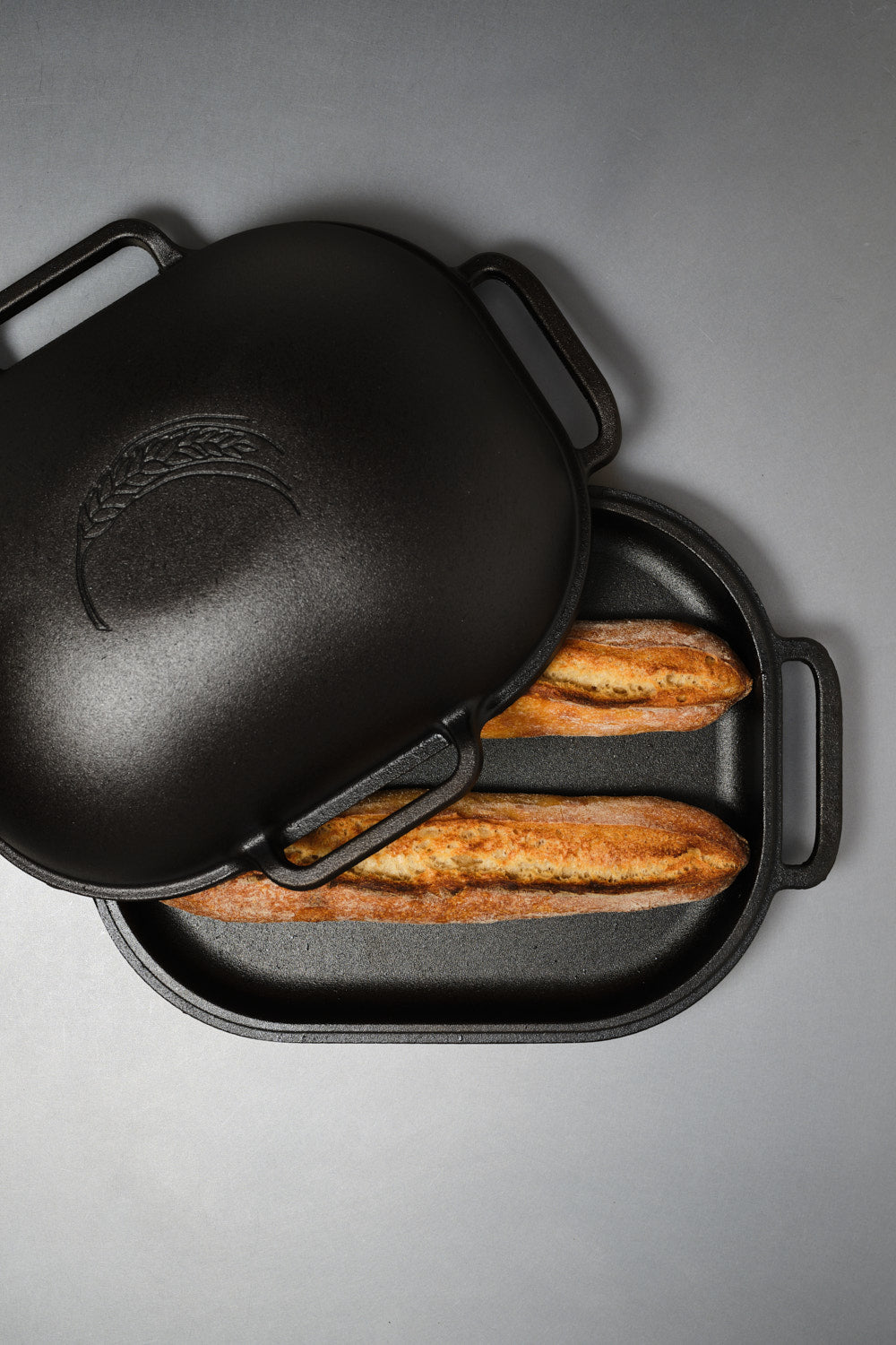 Buy Challenger Bread Pan | Cast iron bread baking pan – ROGGENWOLF