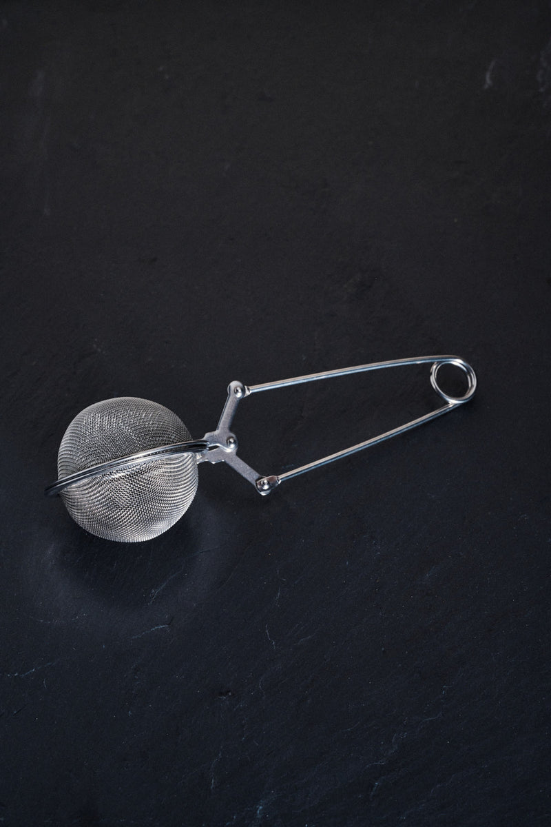 Tee Ei auch als Mini Mehlsieb verwendbar